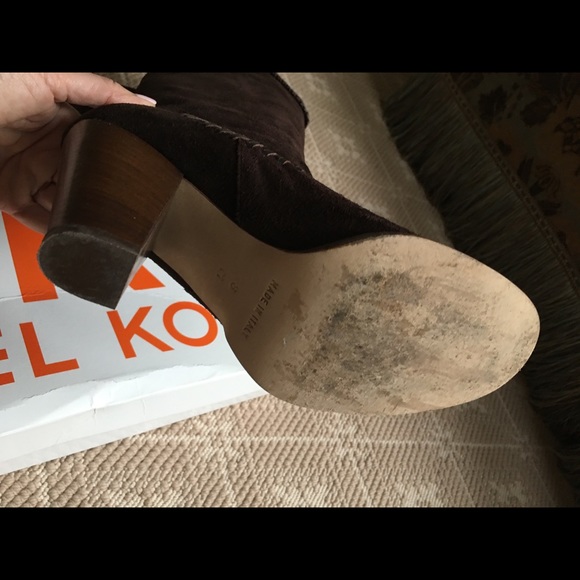 Michael Kors suede boots Size 8 brown from Neiman’s - Picture 7 of 8